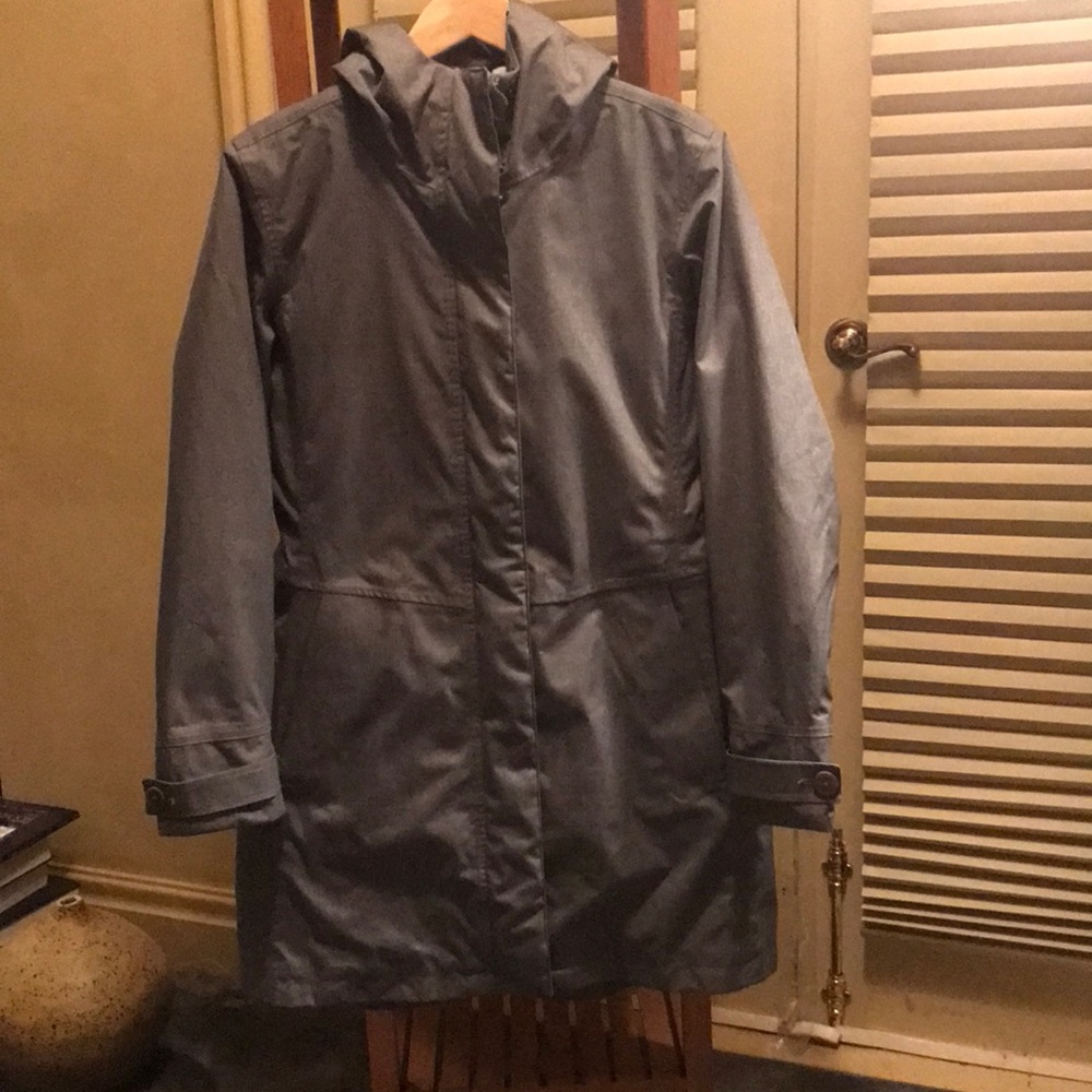 MEC warm gray winter coat size large